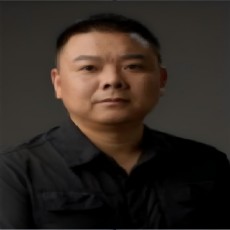王建新